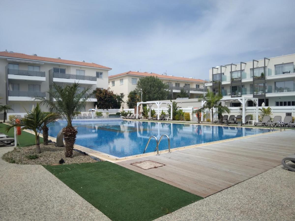 Sweet Retreat Apartman Paralímni Kültér fotó