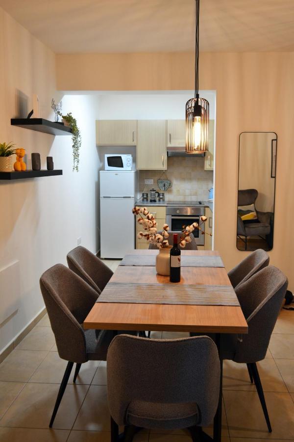 Sweet Retreat Apartman Paralímni Kültér fotó