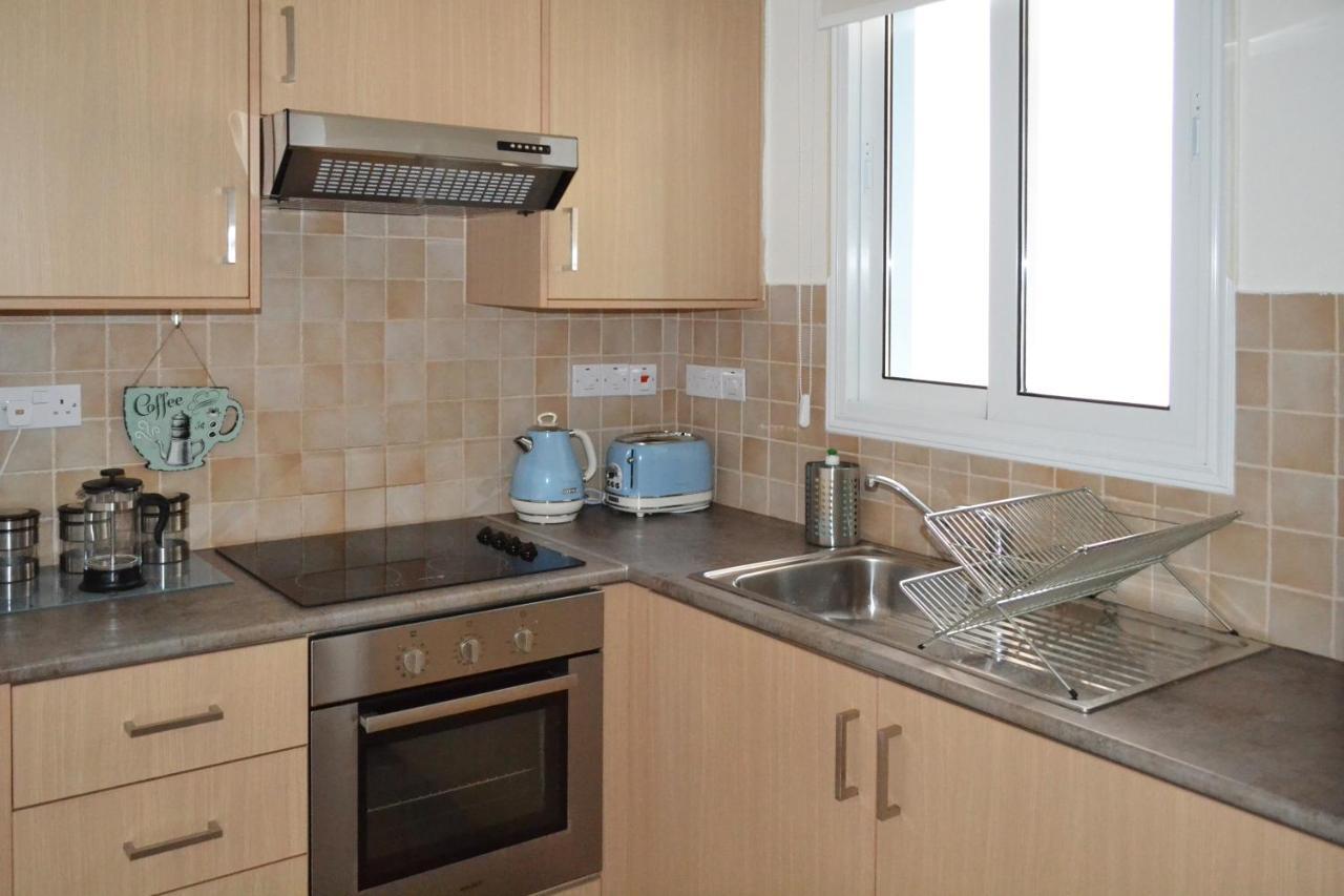 Sweet Retreat Apartman Paralímni Kültér fotó